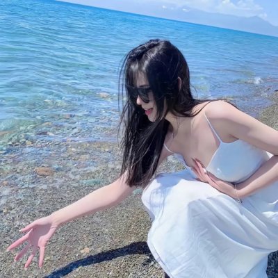 穿成侯府老夫人我一拖三救全家